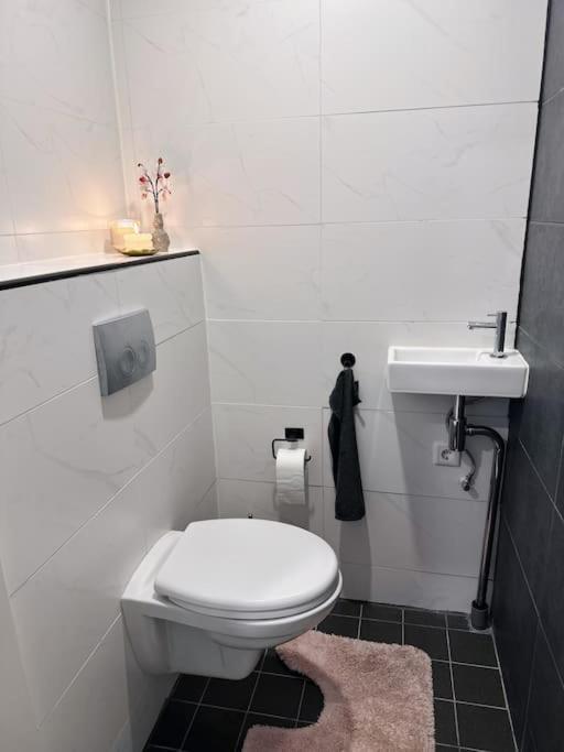 Wellness Studio Tiel Met Sauna En Jacuzzi المظهر الخارجي الصورة